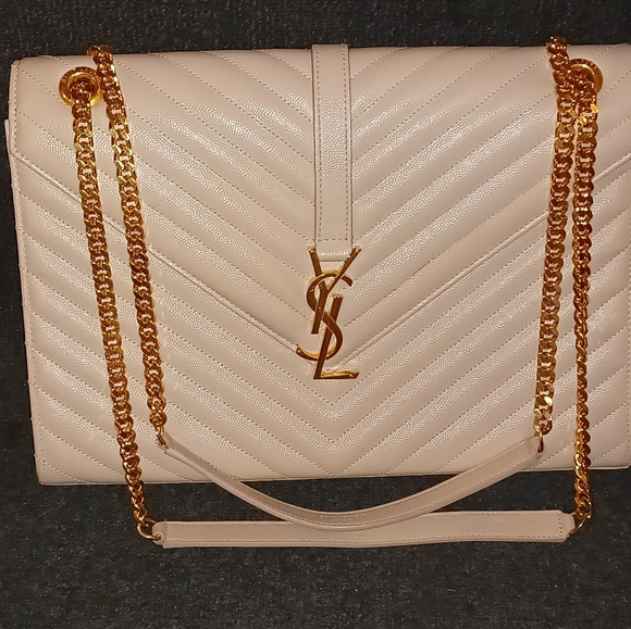 Saint Laurent Grain De Pourdre Matelasse - Picture 4 of 4